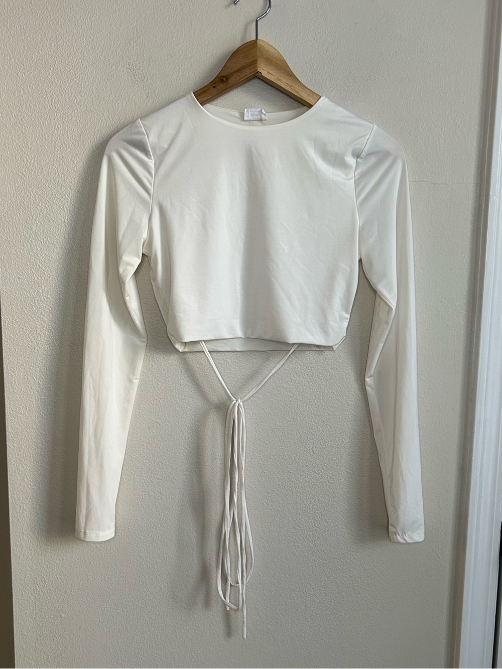 Cotton On White Long Sleeve Wrap Around Waist Tie Crew Neck Crop Top Size XS